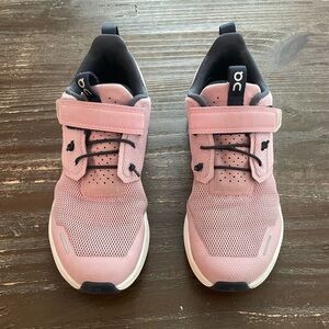 Pink, kids size 3, On Cloud Play Shoes.